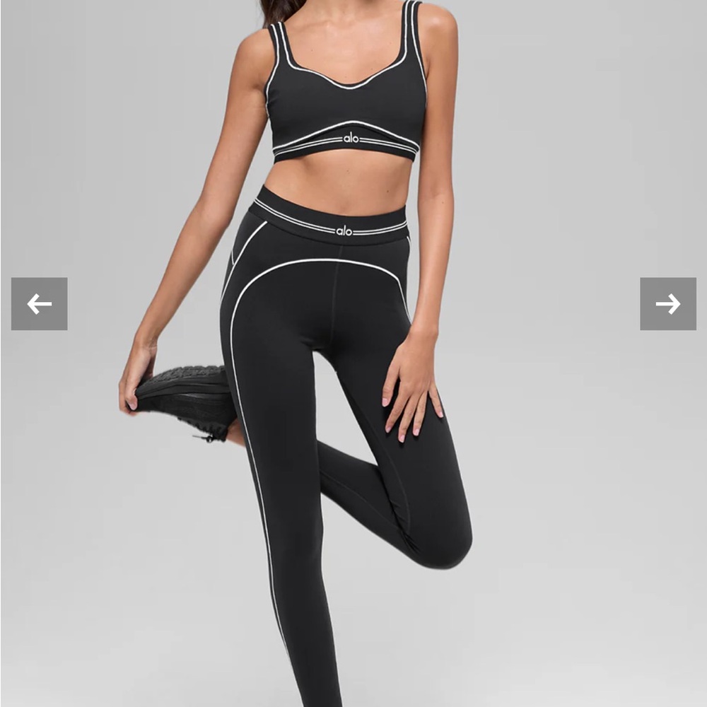 Alo Black Activewear Set - Medium